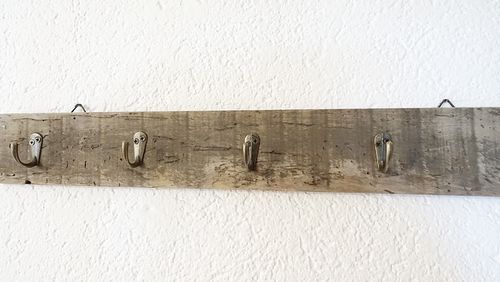 Garderoben braun-grau Schlüssel Haken leiste Brett -Alt Holz Wand Kleider Garderobe Vintage